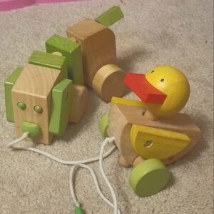 EverEarth Pull Along Wooden Dog and Duck